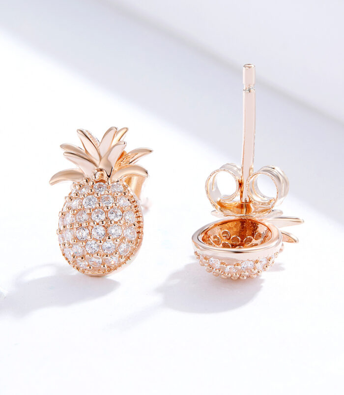 Momento naušnice - Pozlaćeni ananas Momento naušnice - Pozlaćeni ananas