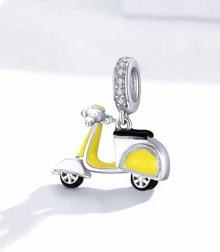 Momento privjesak - Žuta vespa