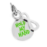 ch-acc-hold-my-hand-e-infinito-1.jpg