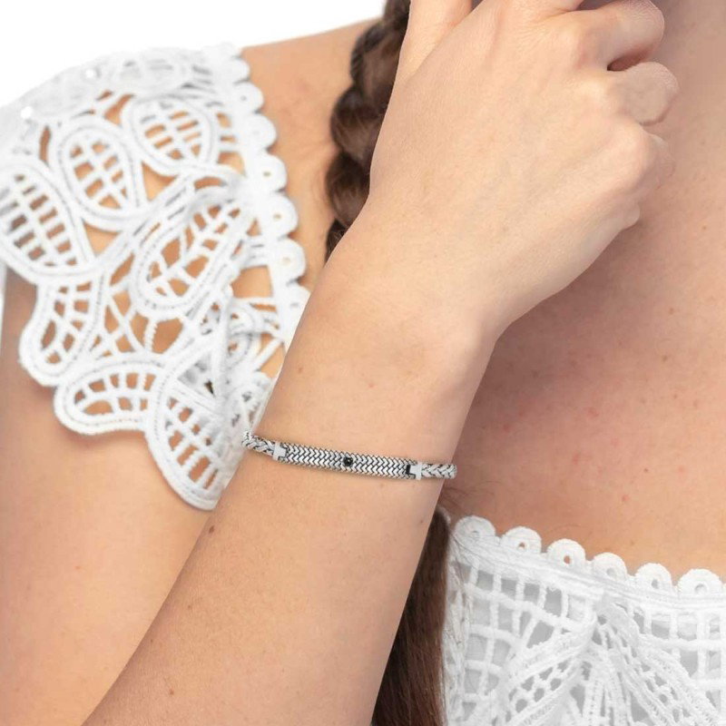 ssteel-bracelet-sonaglio-flat-chain-bracelet-with-ssteel-sonaglio-flat-chain-450-mm-width-with-polished-ssteel-central-eleme-2.jpg ssteel-bracelet-sonaglio-flat-chain-bracelet-with-ssteel-sonaglio-flat-chain-450-mm-width-with-polished-ssteel-central-eleme-2.jpg
